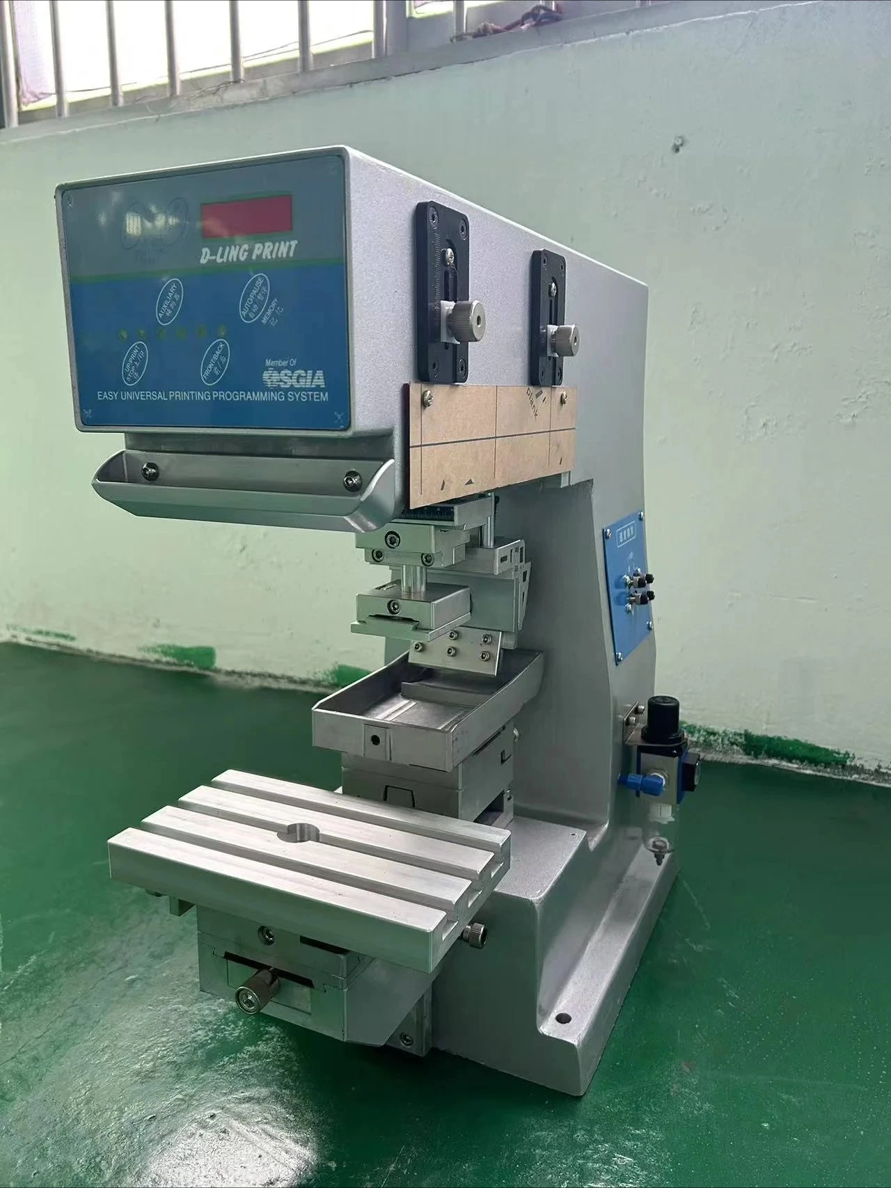 Single Color Desktop Pad Printer Ink Printing Machine Customizable In Stock/Custom Available