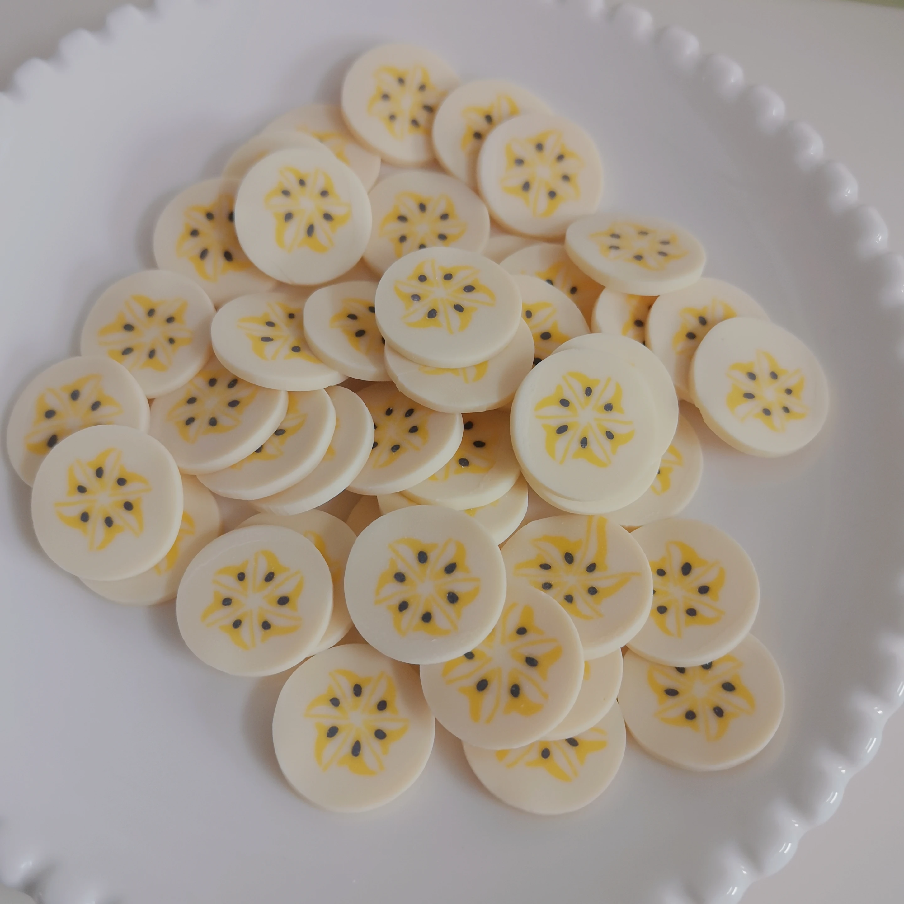 5mm 10mm 20mm Banana Slices Chips Fruits Polymer Clay Plastic Klei Mud Particles For Card Making Tiny Cute DIY Crafts