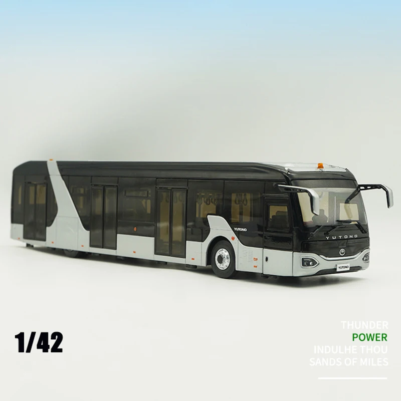 1:42 Scale Yutong Airport shuttle Bus AB14E Simulation Alloy Car Model Diecast Toy Vehicle Collectible Souvenir