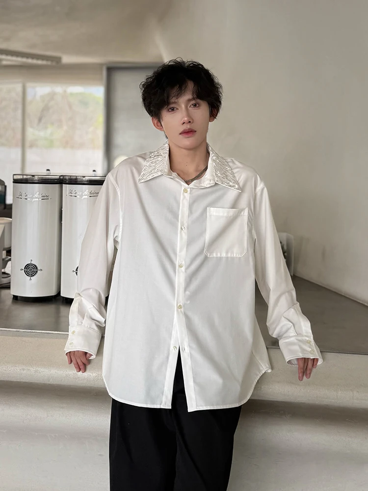 

4JUNKS Embroidered Floral Collar Long Sve Ice Silk irt Korean Sle Men's Faion White irt Drapey oulder DK Jaet