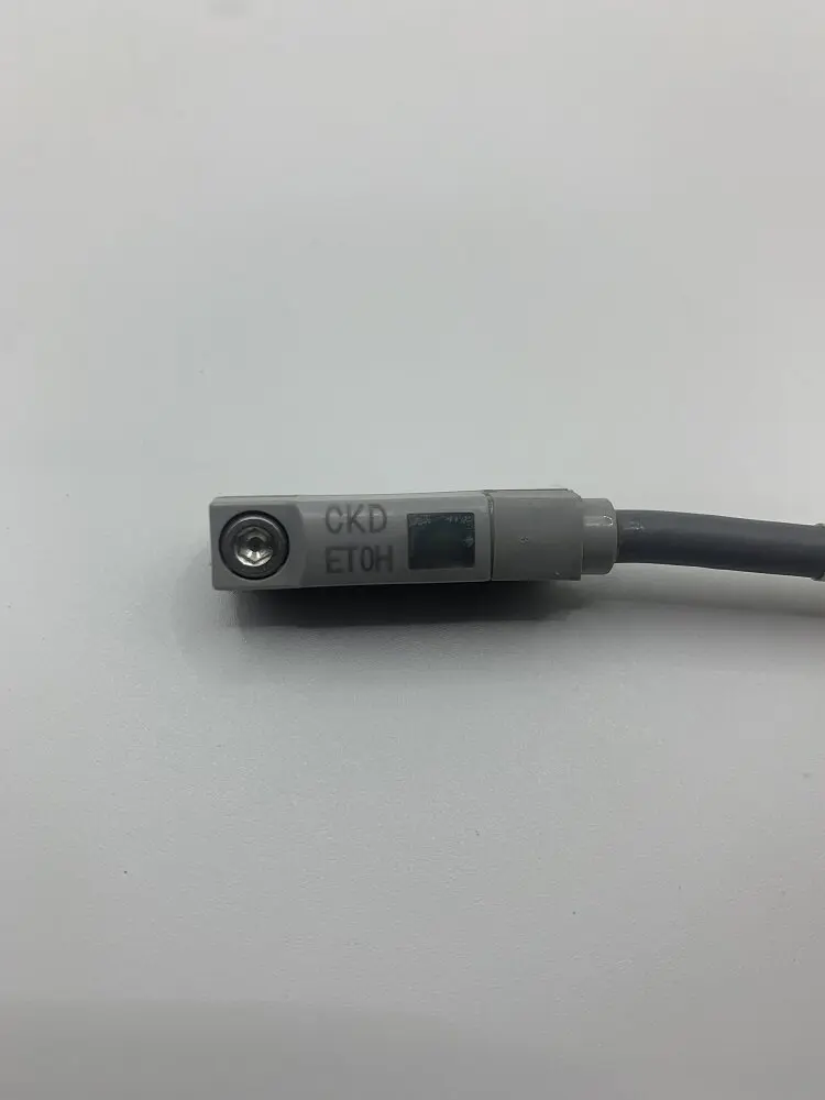 1pcs 100% Original  CKD Heat-resistant High-temperature Magnetic Switch ET0V ET0H