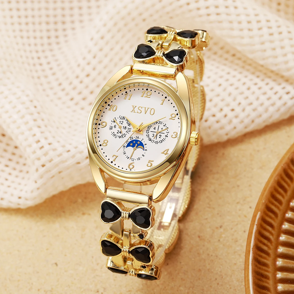 حزام عصري وشخصي وخفيف فاخر على شكل قلب، ساعة كوارتز للسيدات بمقياس ماسي، مناسب للارتداء اليومي وChri