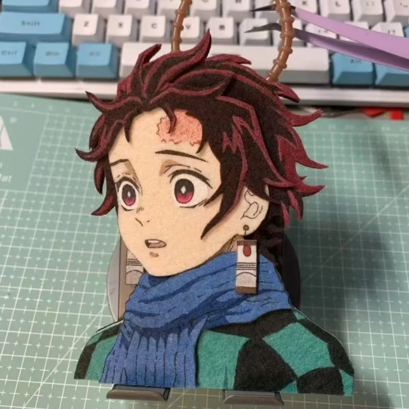 Demon Slayer Peripheriegeräte Exquisites Vlies-Fertigprodukt Tanjiro Anime-Anhänger Kreatives Geschenk für Freunde Geburtstagsgeschenk
