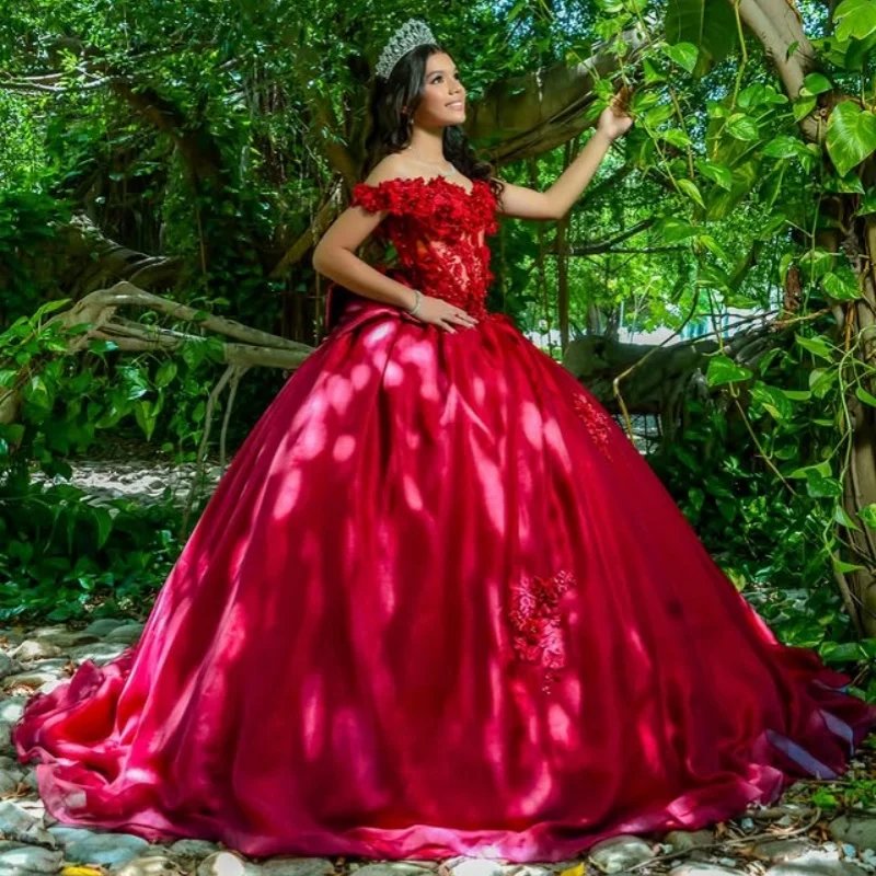 Vestido de quinceañera rojo simple con hombros descubiertos, encaje, cristal, brillo, calcomanía, flor, cola larga, vestidos de 15 quinceañera ﻿ Personalizado