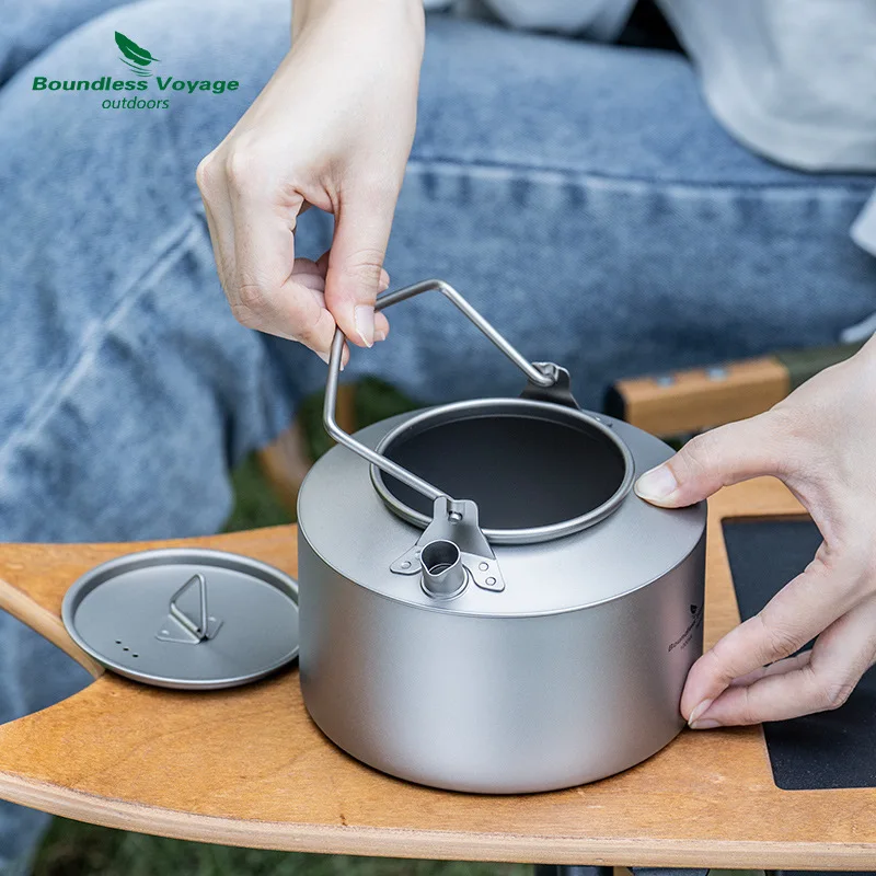 غلاية من التيتانيوم النقي سعة 1 لتر مع مقبض قابل للطي، خفيفة الوزن للغاية للتخييم المنزلي في الهواء الطلق وإبريق شاي من التيتانيوم، A1574