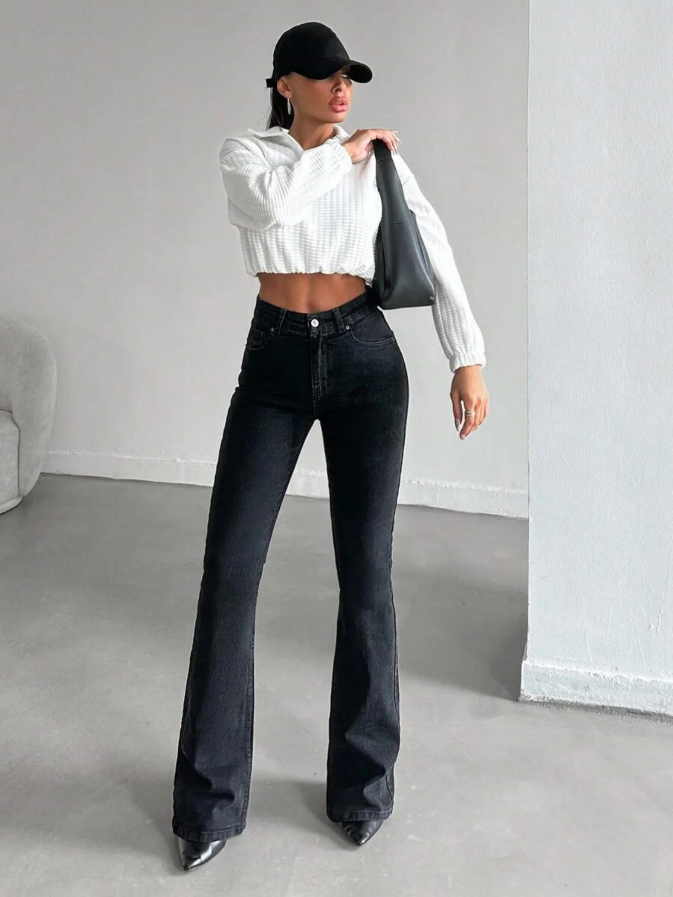 

Лето 2025 г., джинсы с высокой посадкой Essential — дышащий эластичный четырёх способов черного цвета