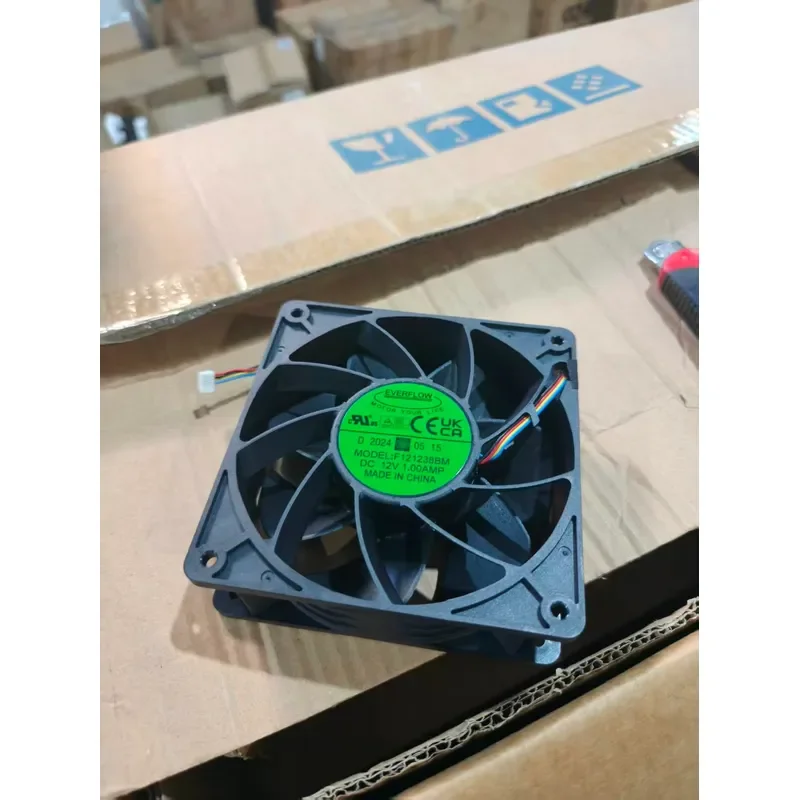 New Original EVERFLOW 12038 12CM Cooling Fan for 4 Wire DC Brushless Computer Case CPU Cooler High Airflow Quiet Operation