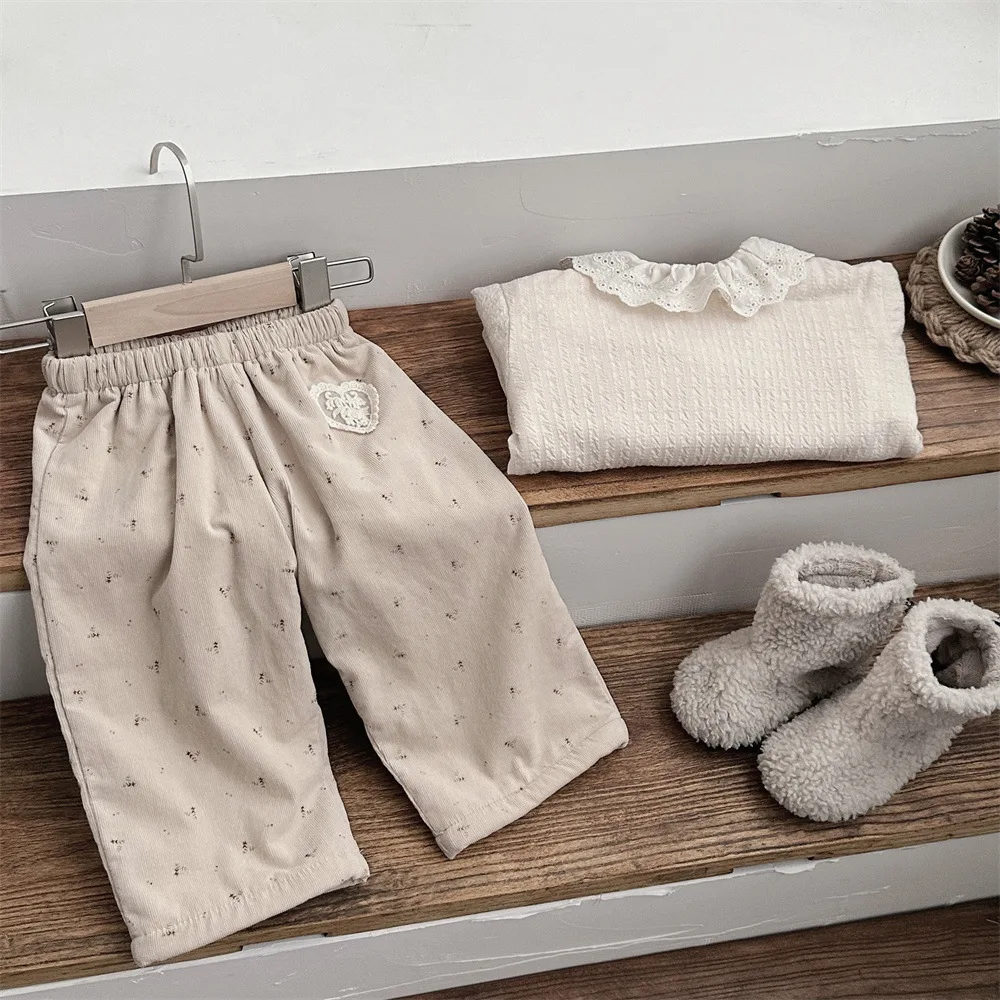 Baby Clothing Fashion Floral Thickening Loose Pants 2024 Winter New Girl Baby Design Sense Corduroy All Match Casual Pants