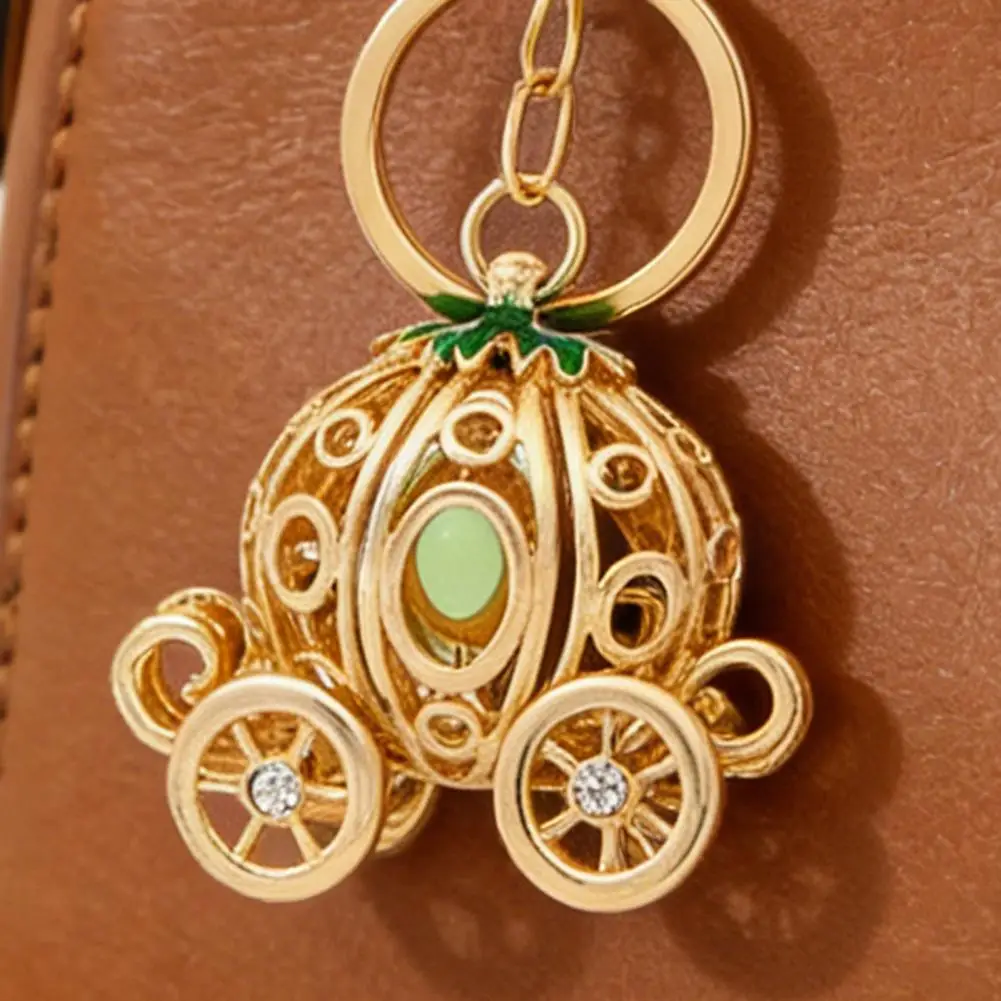 Pumpkin Carriage Keychain Fairy Tale Pumpkin Coaches Key Ring with Rhinestones Enamel Sparkling Car Accessory for Women Girls