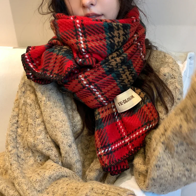 

2025New Red British Plaid Scarf Women Winter Imitation Cashmere High-end Warm Couple Neck Scarf
