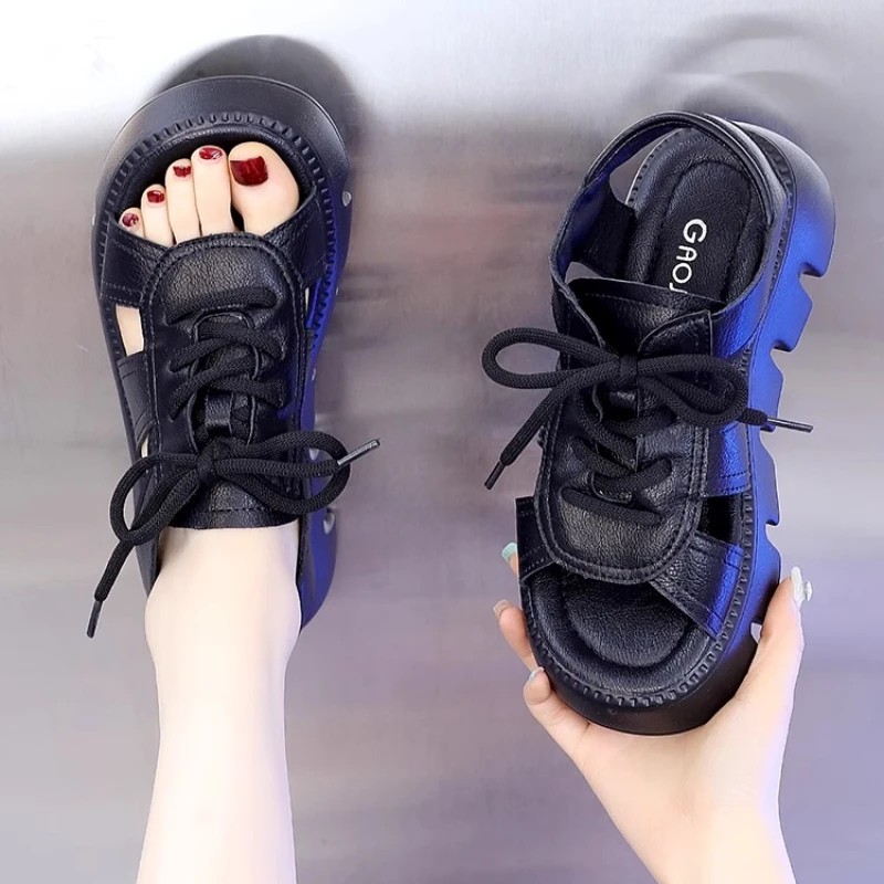 

Thick soled sandals for women in the summer of 2025 new style with sponge bottom and lace up anti slip sandals