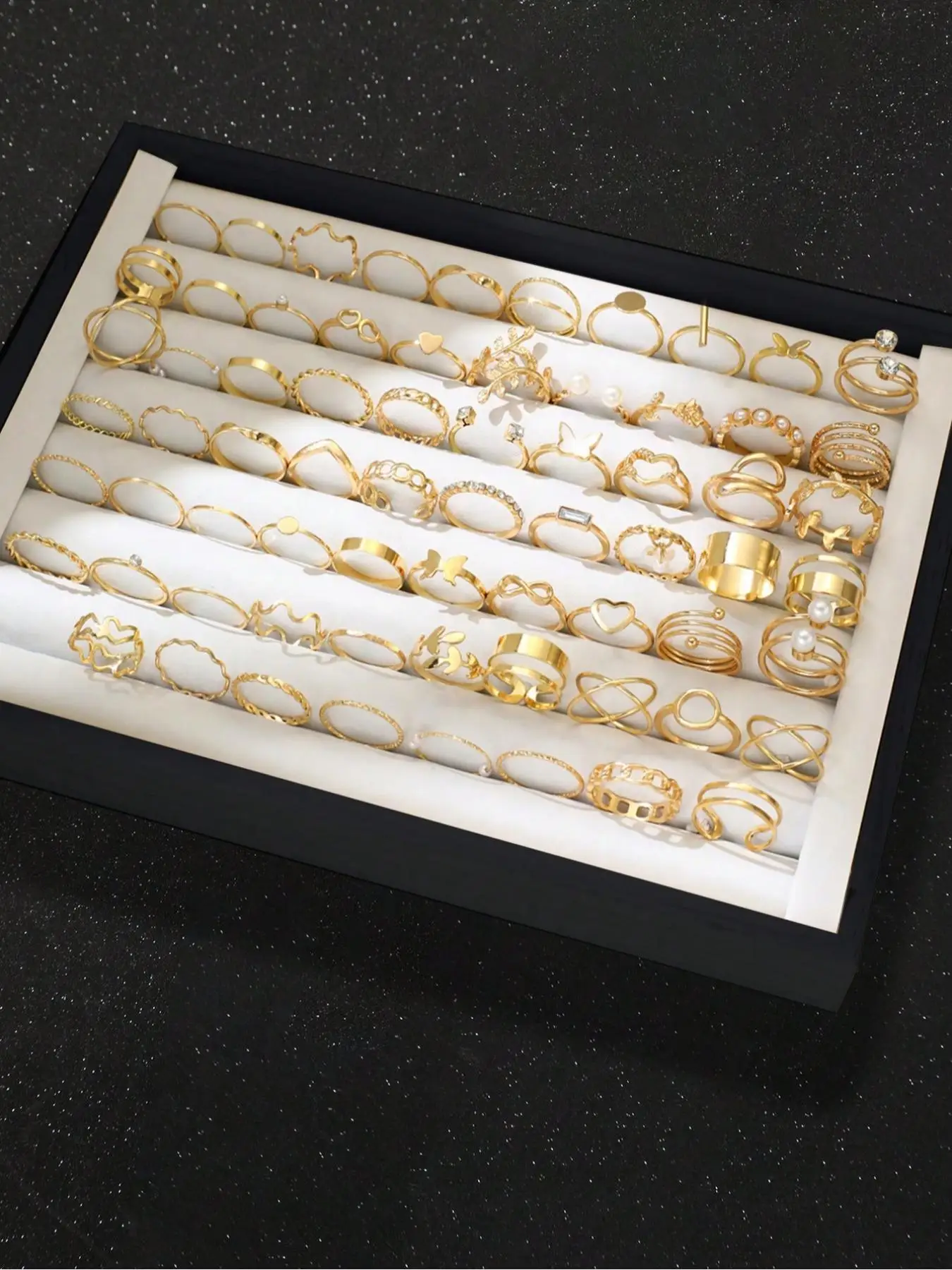 68/24/22-Piece Set of Fashionable and Elegant Imitation Pearl Butterfly Hearts, Uname Style Women's Multi-Piece Set of Stacking Rings, Women's Daily Party Holiday Gifts, Fashion Jewelry, Valentine's Day, Christmas, Halloween, Suzhou and Moon Festival, or Other Special Holiday Perfect Gifts (Excluding Box)