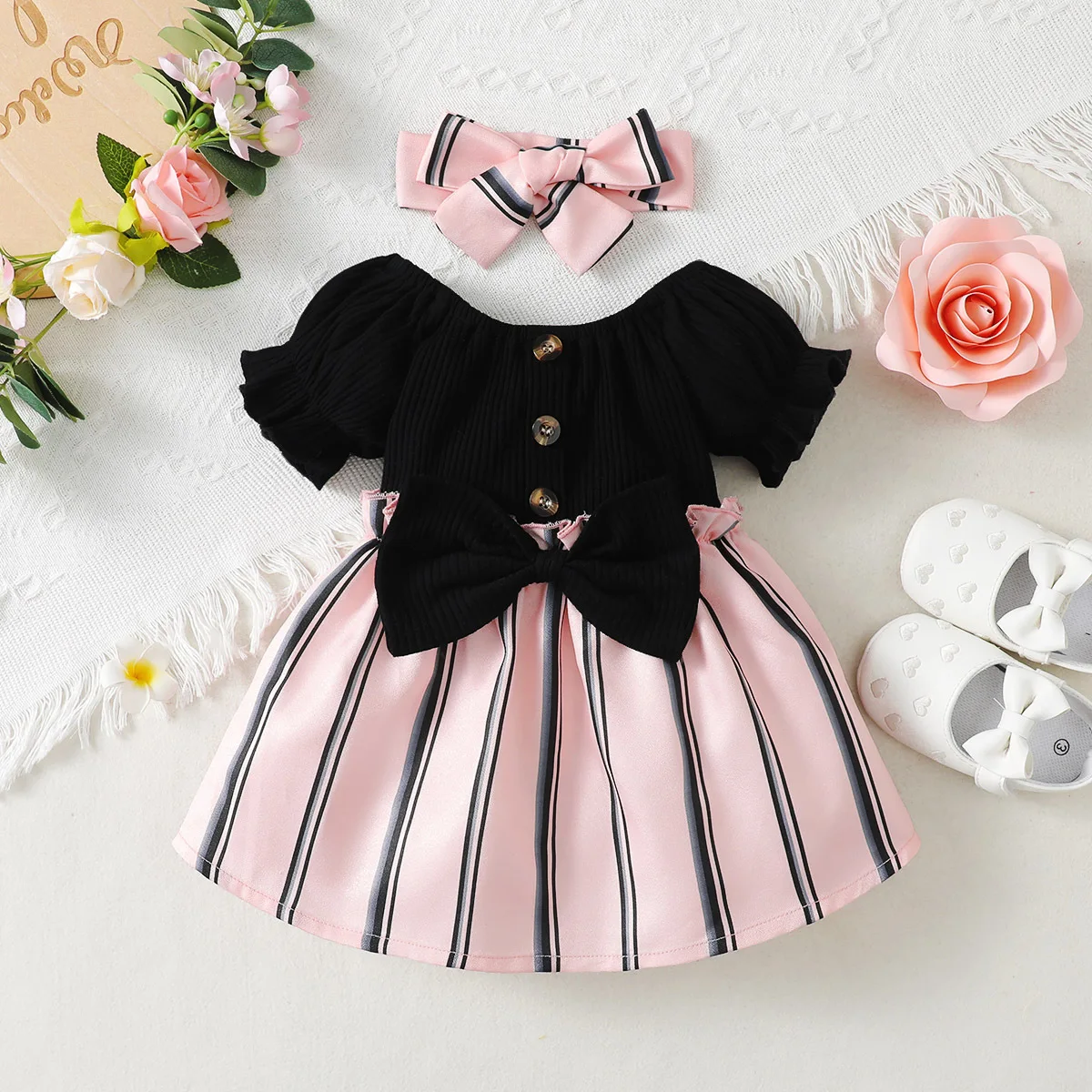 Summer Baby Girls Dress with Round Neck Bubble Sleeves Button Spliced Striped Dress Butterfly Leisure Fashion Infant Skirt