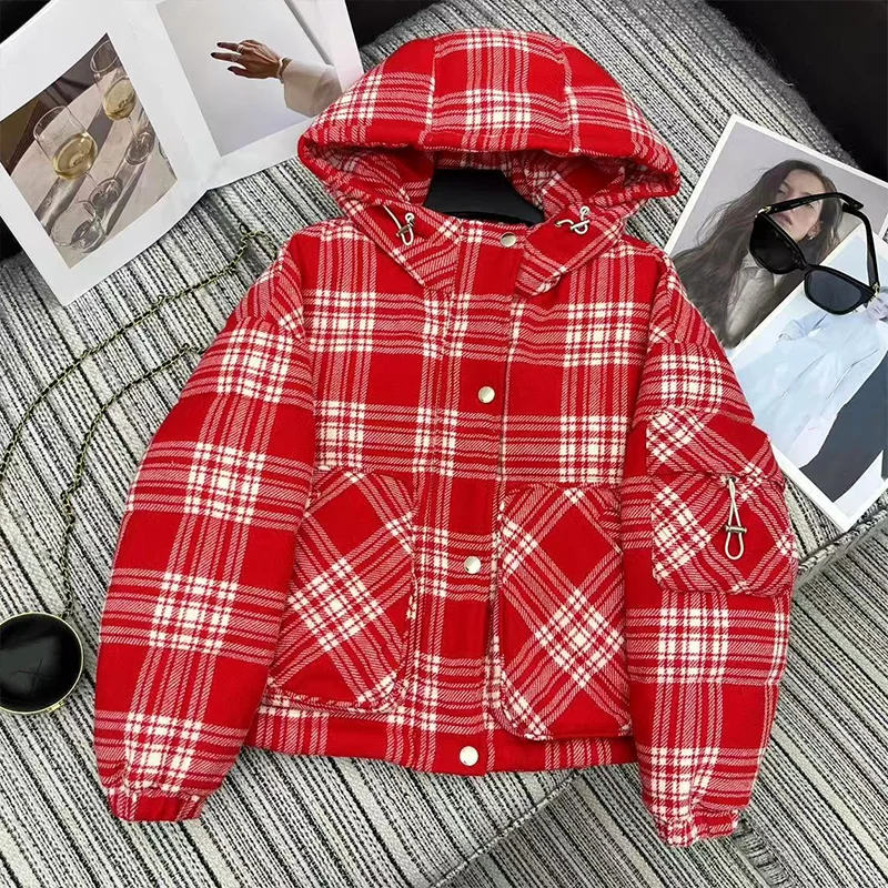 Piumino invernale da donna in piuma d'oca bianca di alta qualità, cappotto da donna con cappuccio a quadretti multicolori 251213155