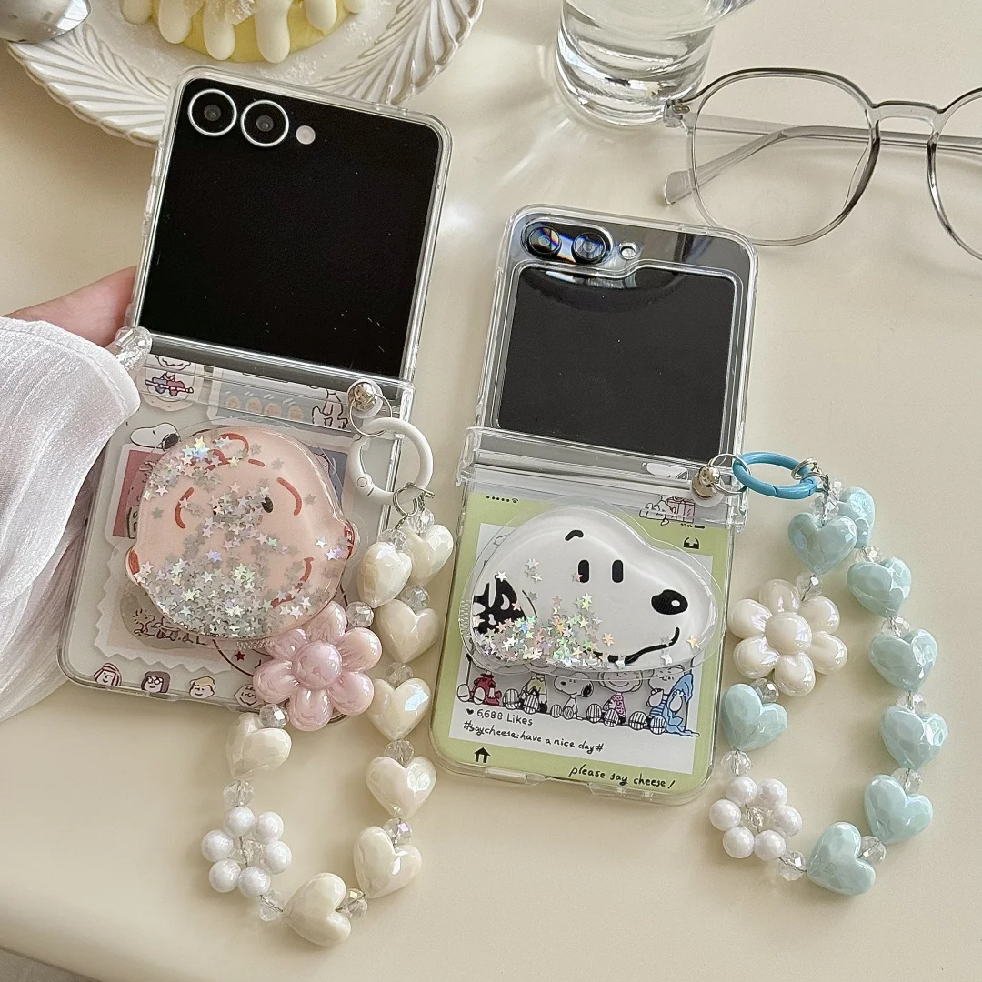 

Cartoon Snoopy Charlie Brown with Bracelet Bracket Case For Samsung Galaxy Z Flip 7 6 5 Case Clear PC Back Cover For ZFlip 3 4