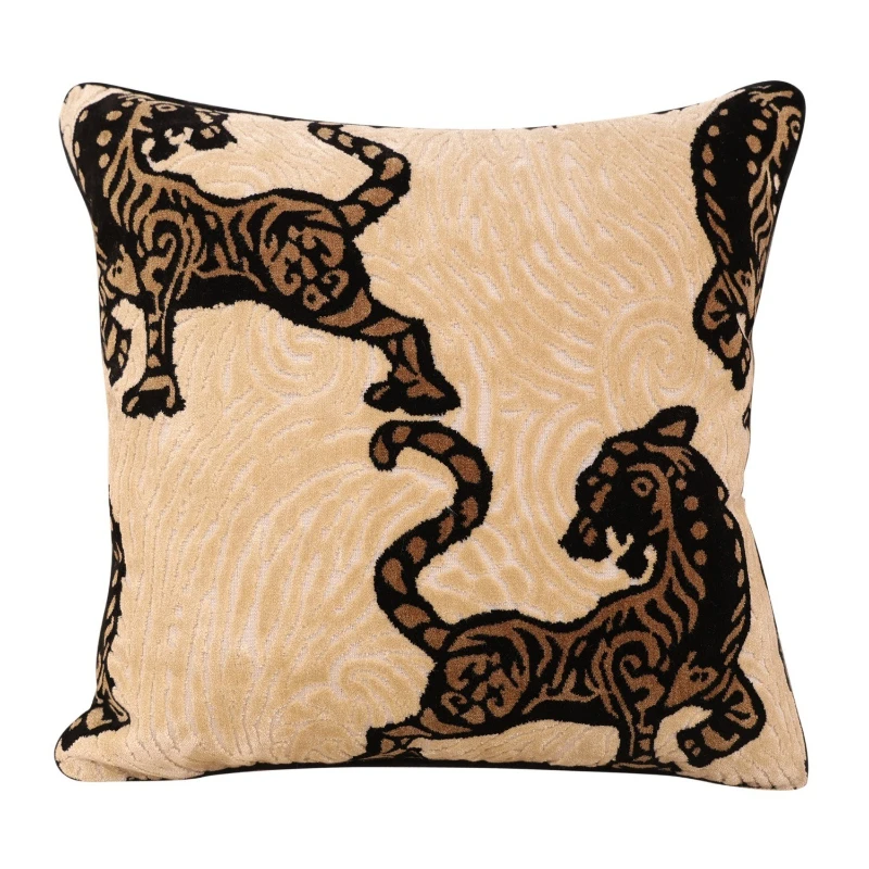 

Современный чехол для диванной подушки из жаккардового бархата в стиле лёгкой роскоши, односторонний леопардовый принт, подходит для вилл и декора интерьеров отелей.