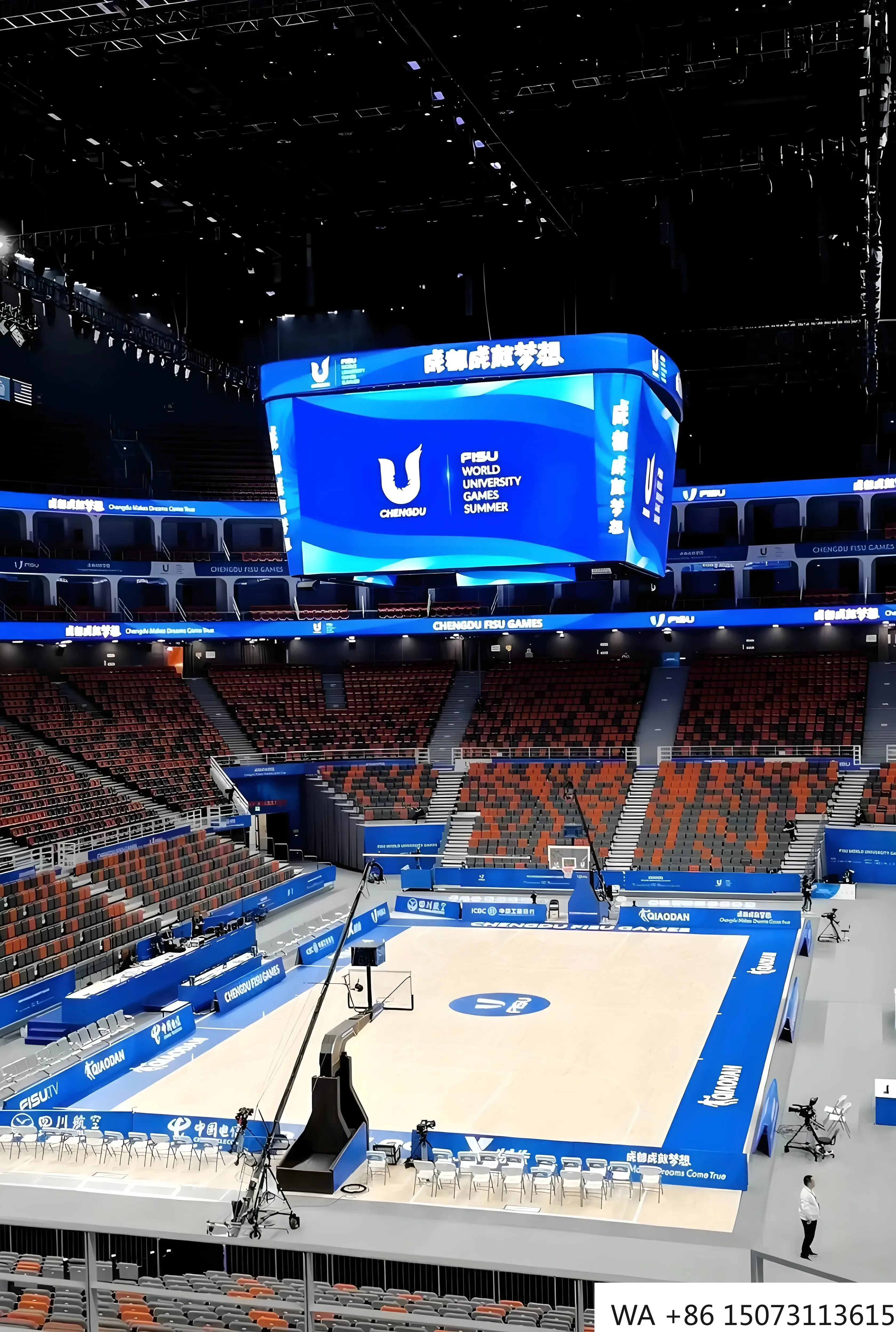 

Custom P2.604 LED Digital Signage DJ Front Desk for Shopping Mall Advertising Booths