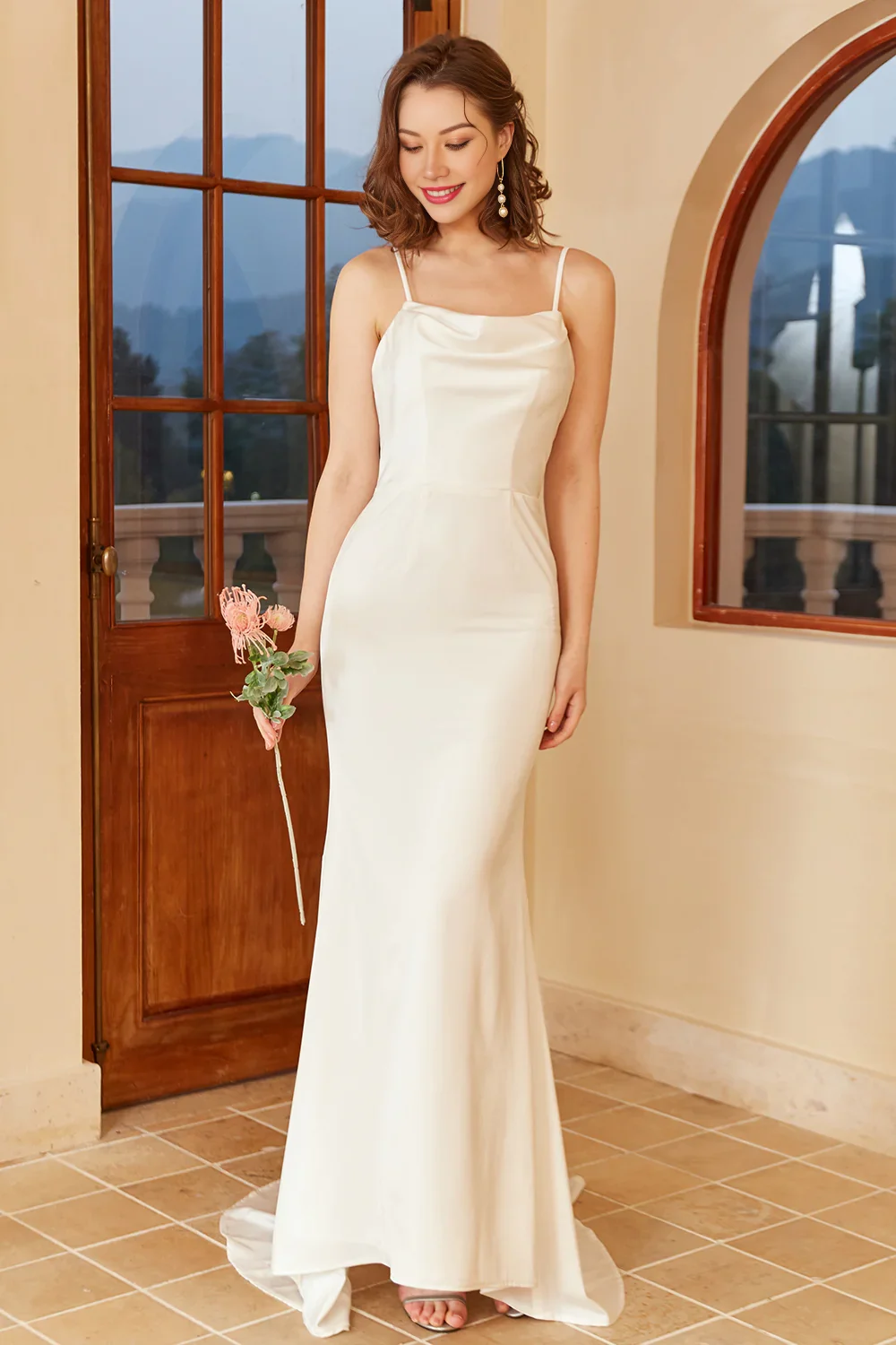 

White Spaghetti Straps Slip Dress Simple Wedding Dress Train Dress فساتين سهرات