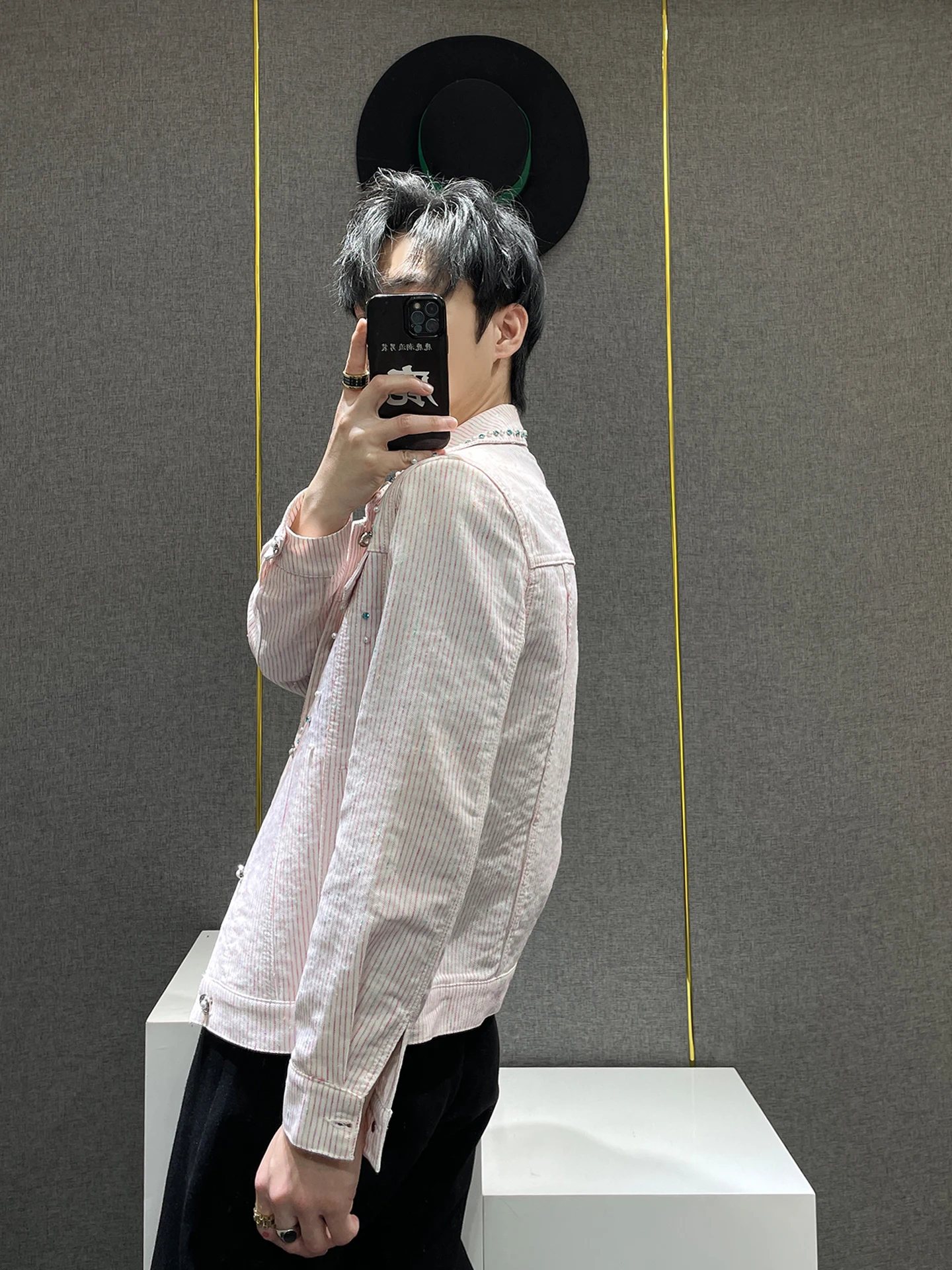 Men's 2025 Retro Denim Jackets Men's Niche Beaded Decorative Fashion High-end Denim Coats Trendy Male Long Sleeve Denim Jacket