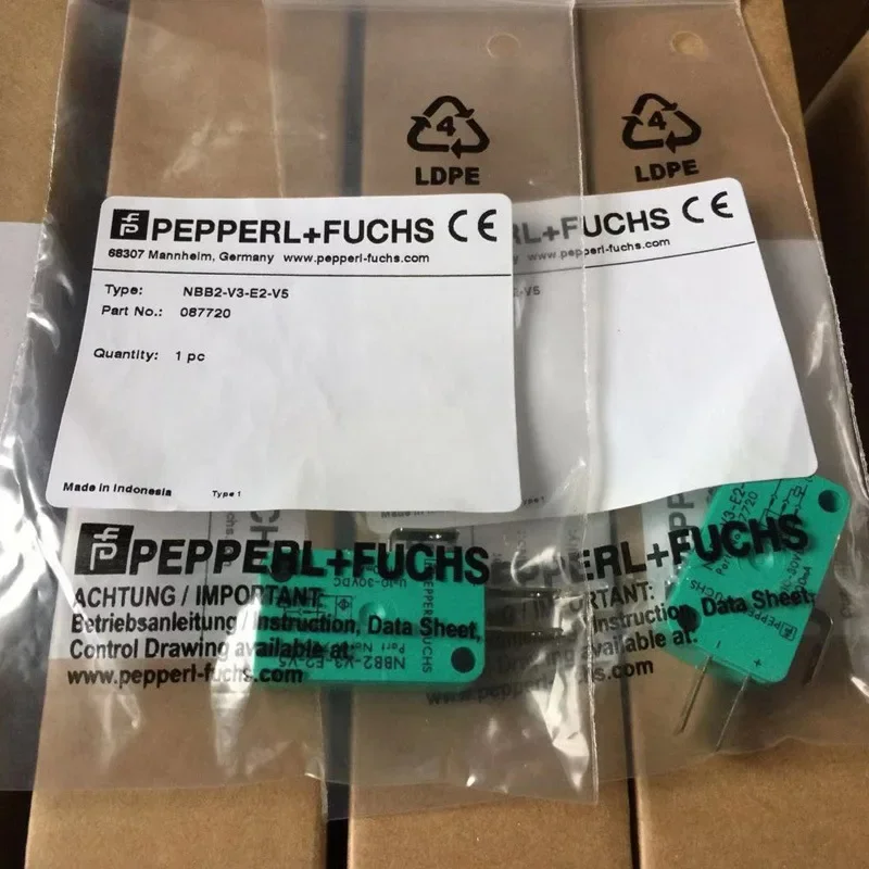 

Pepperl + Fuchs P + F Inductive Sensor NBB2-V3-E2-V5 Germany Original Imported Spot Special Price