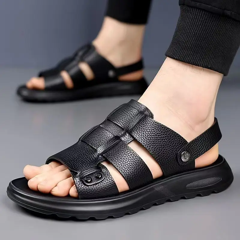 

Men's Summer New Leather Hollow Out Flat Sole Sandals Soft Sole Non Slip Lightweight Dual Purpose Outdoor Beach Sandals Slippers