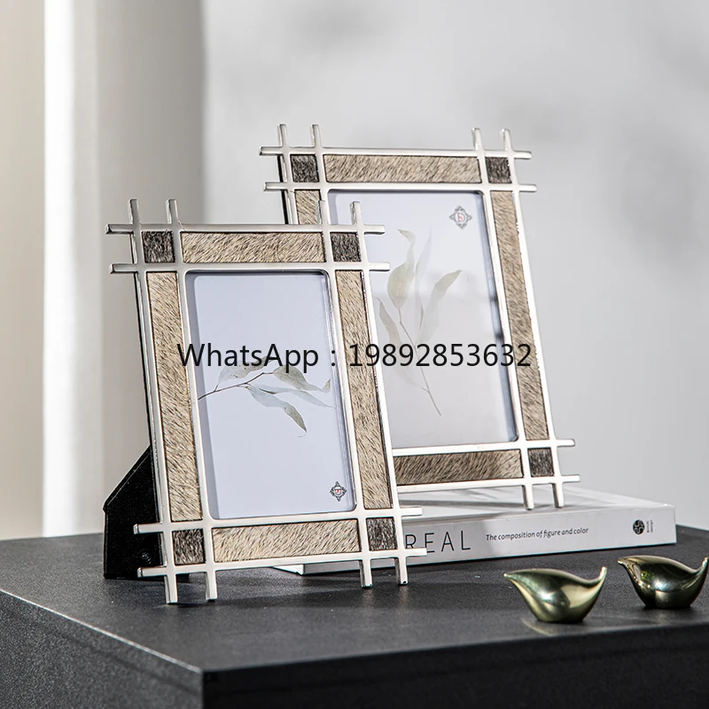 LYY Stainless Steel Horsehair Photo Frame Display Stand Light Luxury 6inch 7inch Photo Frame High-end Bedroom Decoration