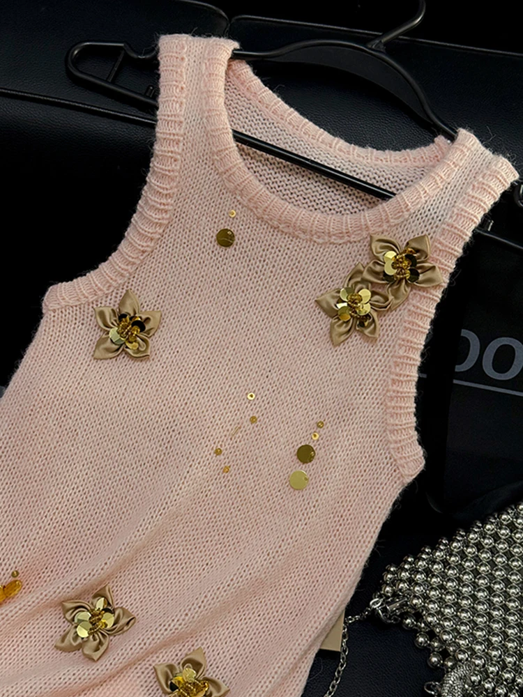 ชุดเสื้อกั๊กถักลายดอกไม้ทำมือ ฤดูใบไม้ผลิ 2025 พร้อมกระโปรงพลีทเอวสูง ชุดเซ็ตสองชิ้น แฟชั่นผู้หญิง ลายดอกไม้