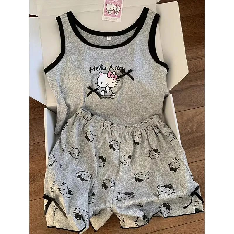 Sanrio Casual Comfortable Set With Chest Mat Ins Style Summer Kawaii Pajama Cute Girl Hello Kitty Tank Top Shorts Home Clothing