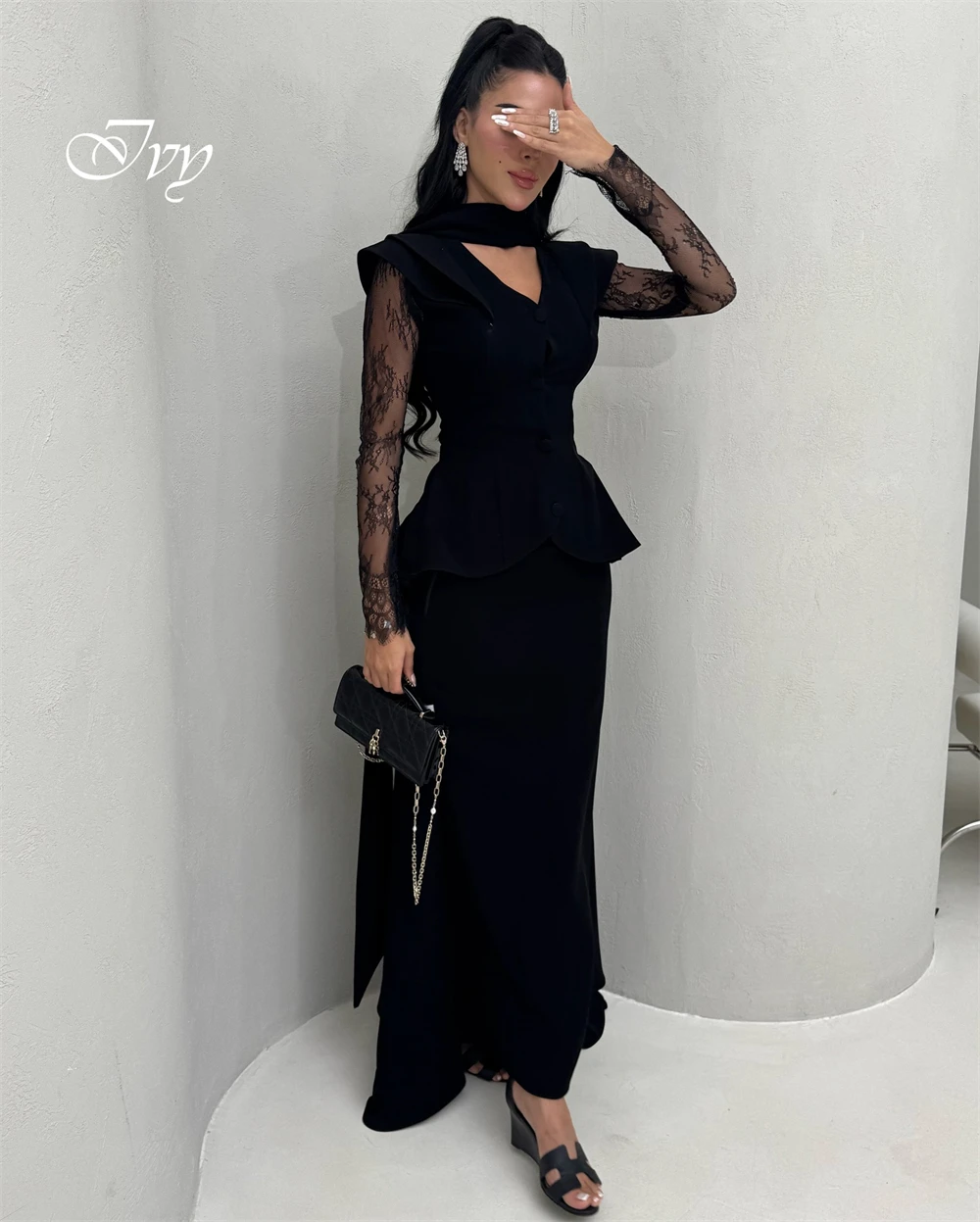 تخصيص رائعة الخامس الرقبة كاب الأكمام الدانتيل طويلة الأكمام عالية الجودة الساتان فساتين حفلة موسيقية حساسة فساتين المناسبات الخاصة