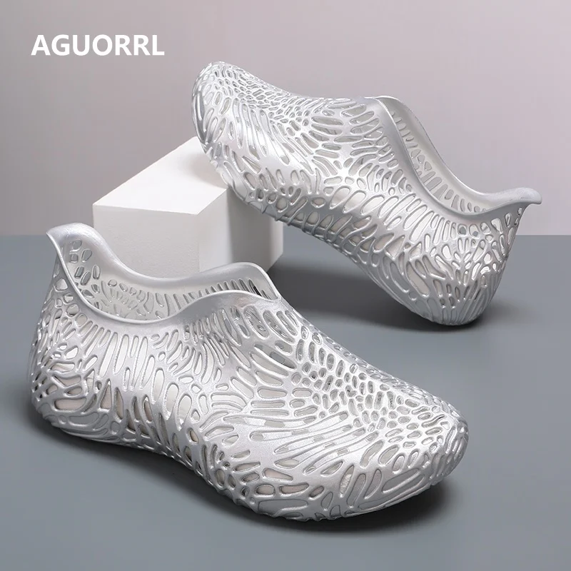 Summer Men's Split Sandals Outdoor Flat Shoes Walking Sandals Men's Beach Roman Sandal Platform Fashion Men's Sneakers