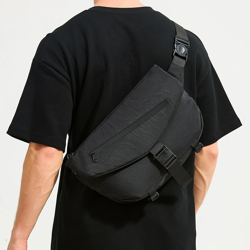 

2025 Men's Crossbody Bag Oxford Large Capacity Sling Bag Fashion Minimalist Chest Shoulder Bags for Daily Travel