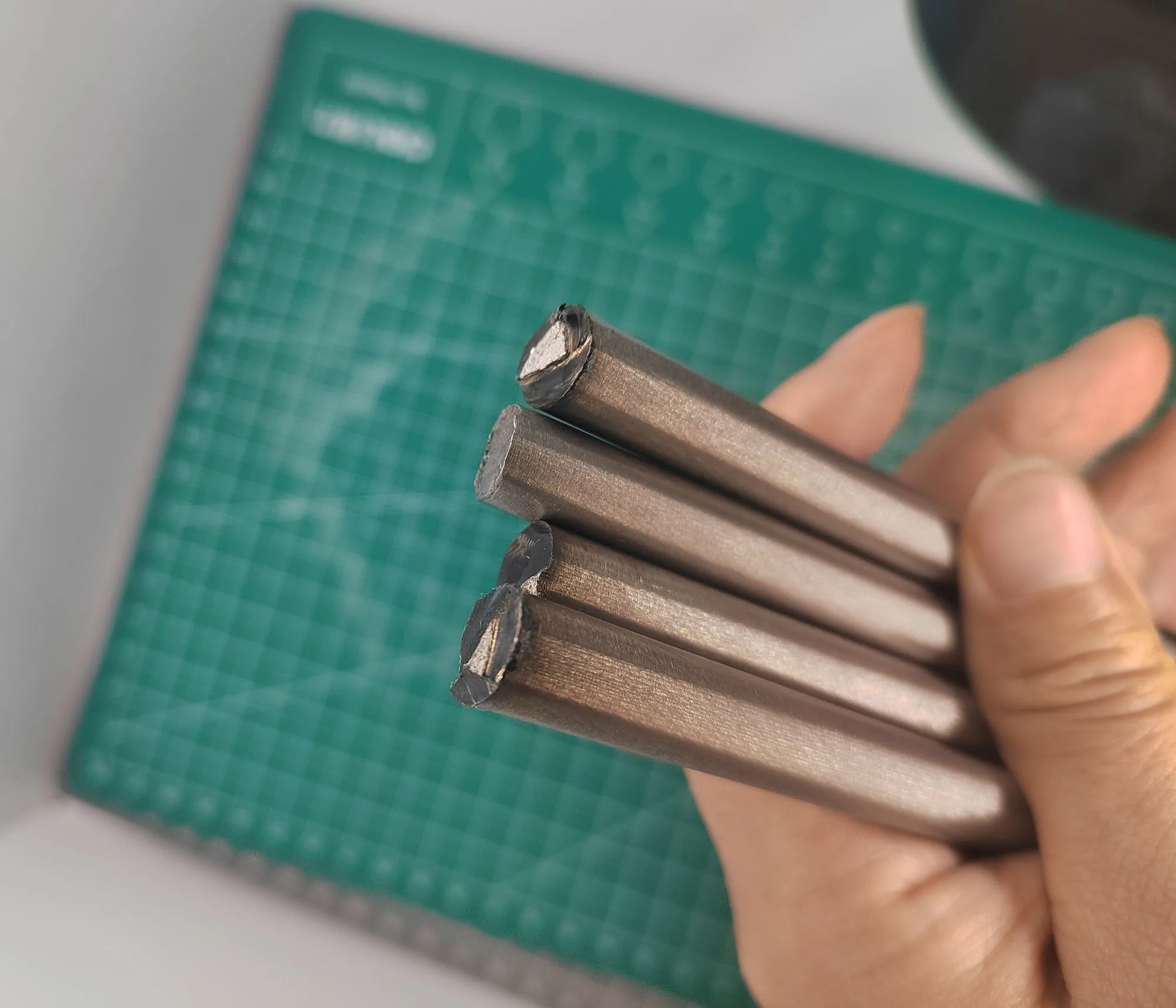 Imagem -02 - Timascus Titânio Damasco Rod Matéria-prima Ferramenta Edc 10 mm Diâmetro pc