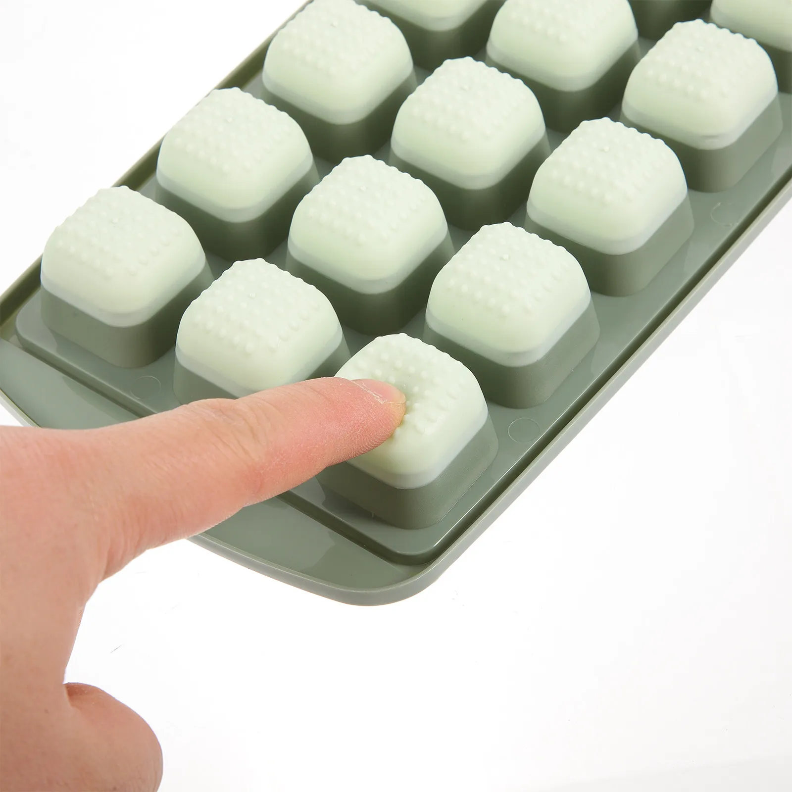 

1Set Silicone Ice Tray with Lid Bin Set Stackable Freezer Ice Cube Mold for Party Outdoor Bbq Reusable Non Spill Storage