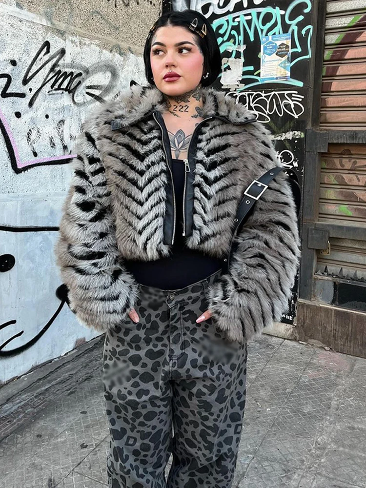 Giacca da donna corta in pelliccia sintetica da strada Cerniere a maniche lunghe a righe urbane Risvolto Capispalla femminile 2025 Cappotto da donna chic autunno inverno