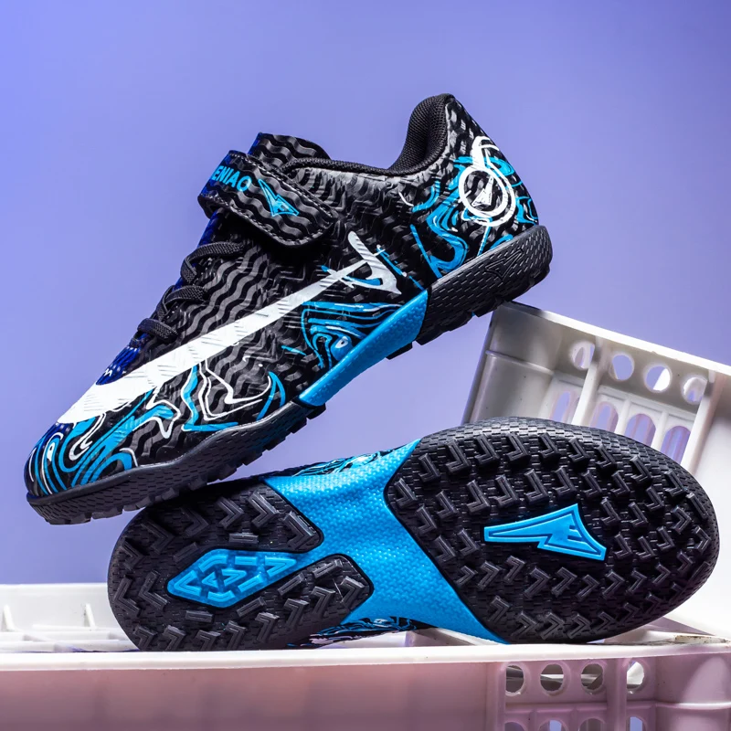 

Comfortable Turf Soccer Shoes Boys Girls Indoor TF Soccer Cleats, Athletic Football Shoes Professional Football Training Shoes