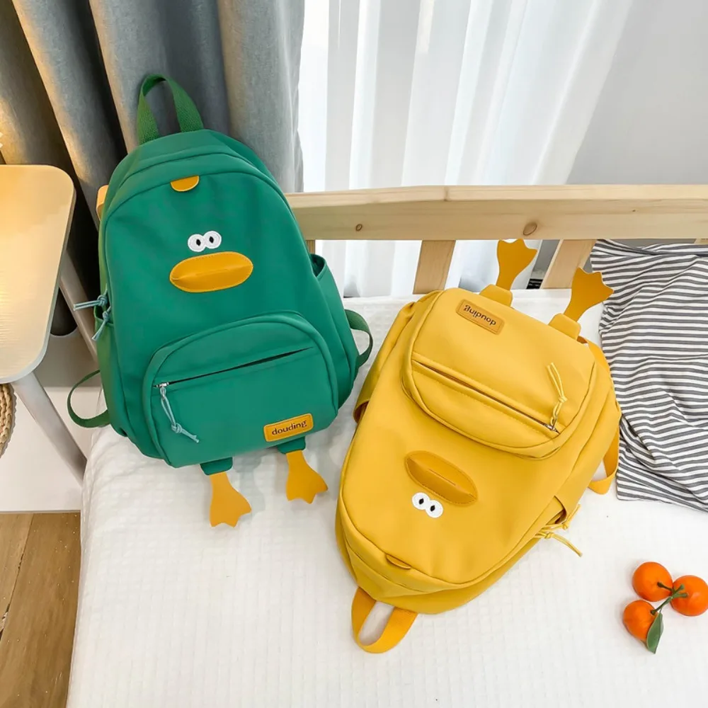 Zaino in nylon con anatra cartone animato Tasche a 3 strati con cerniera Zaino per bambini Borsa da scuola per studenti di grande capacità per bambini