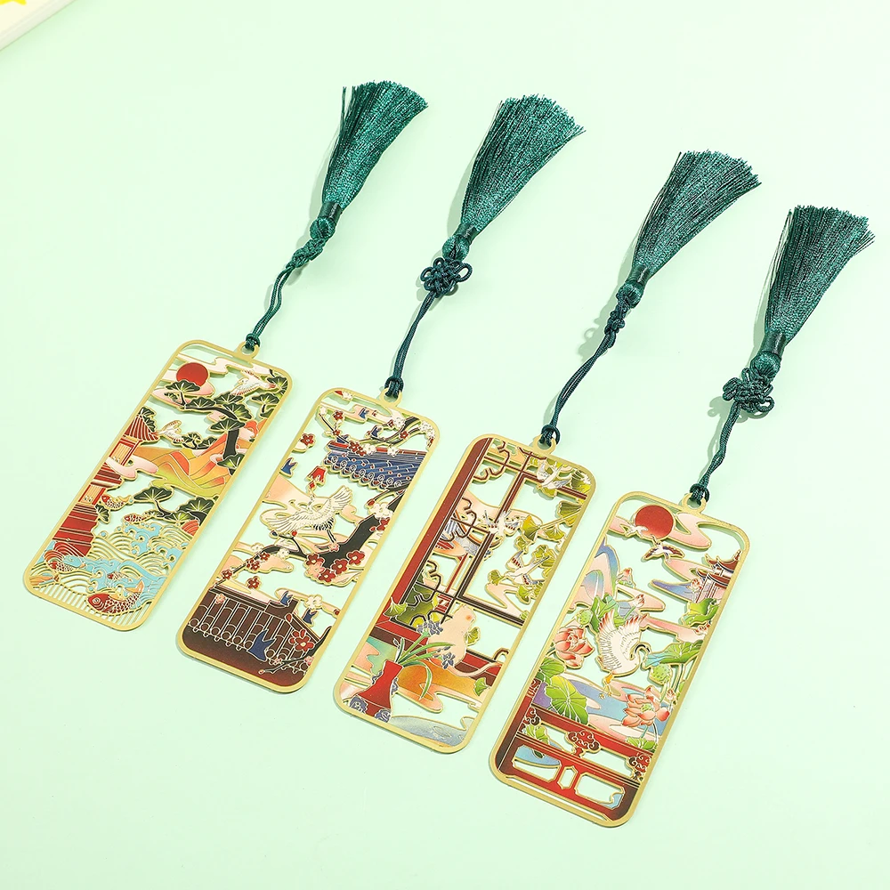 

Chinese Retro Culture Book Mark Cat Fish Metal Bookmarks Animal Fans Collection Gift for Women Men Reading Marker