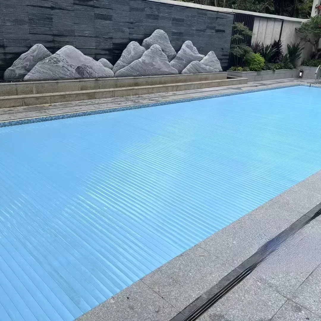 Automatic Pool Cover with Slats Polycarbonate Material Overwater Safety Featurepromote sales
