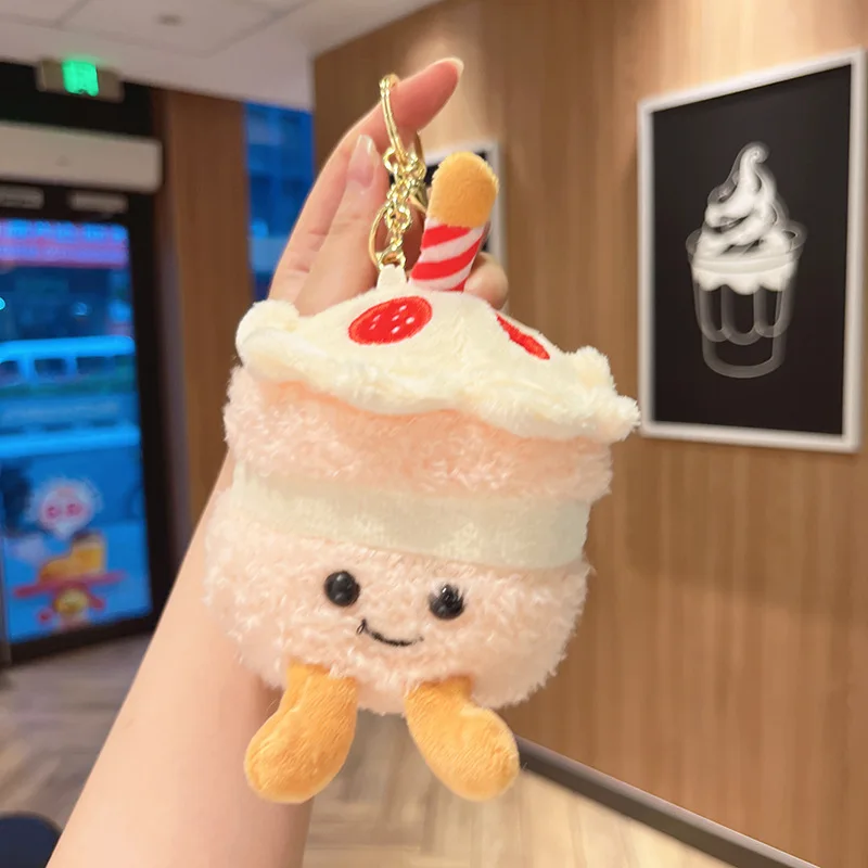 Poupée en peluche gâteau aux fraises, jouet en peluche, pendentif clé d'anniversaire, décoration de fête, sac à dos, cadeau pour enfants, nouvelle collection