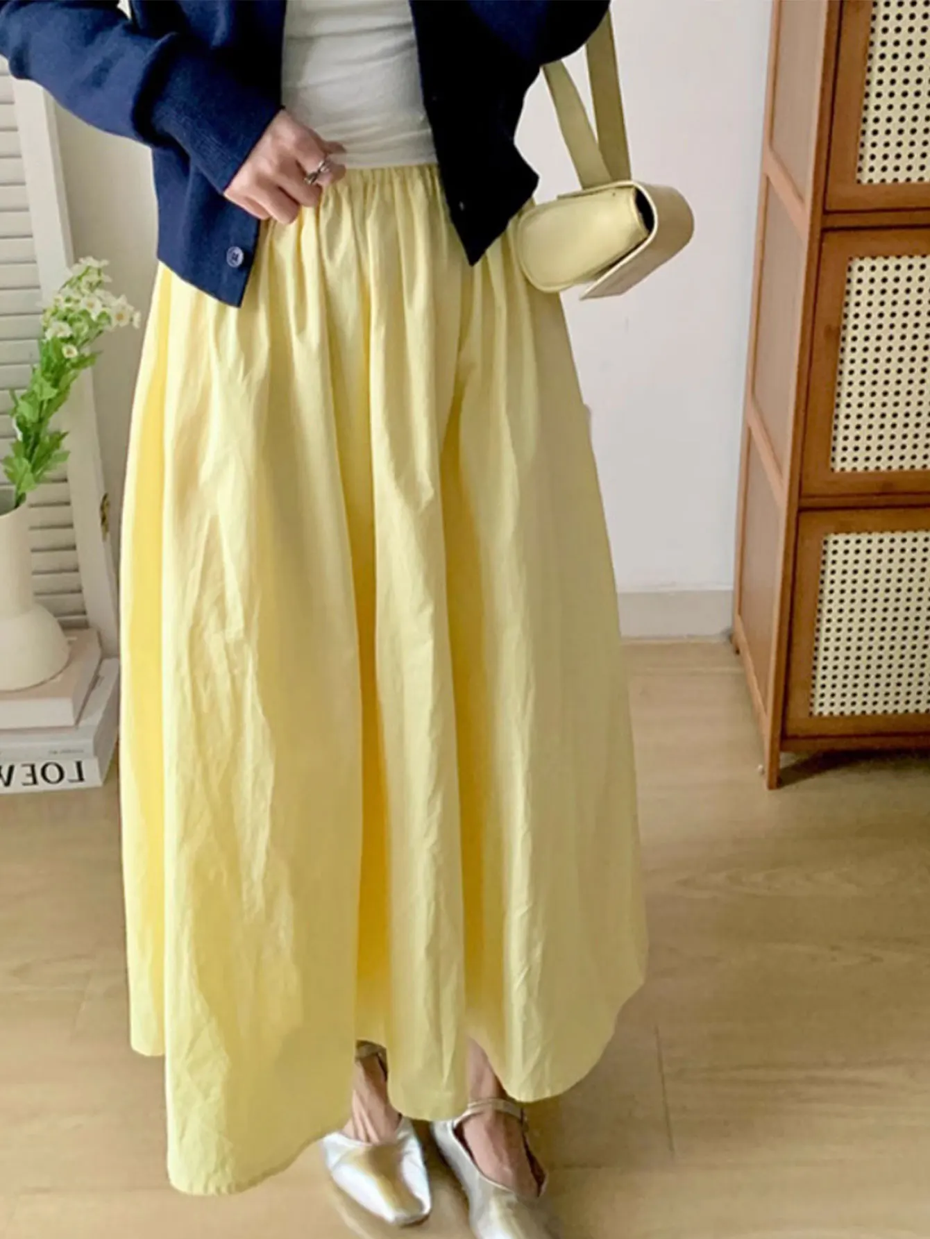 Thumbnail 4 - #48 Latest Long Skirts Offers