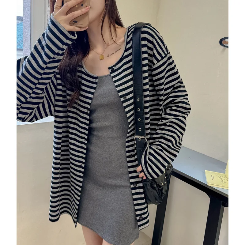 

Women Striped Coats Full Sleeve Y2k Streetwear Coat Elegant Jackets Round Neck Casual Loose Work Open Stith Autumn Winter 2025
