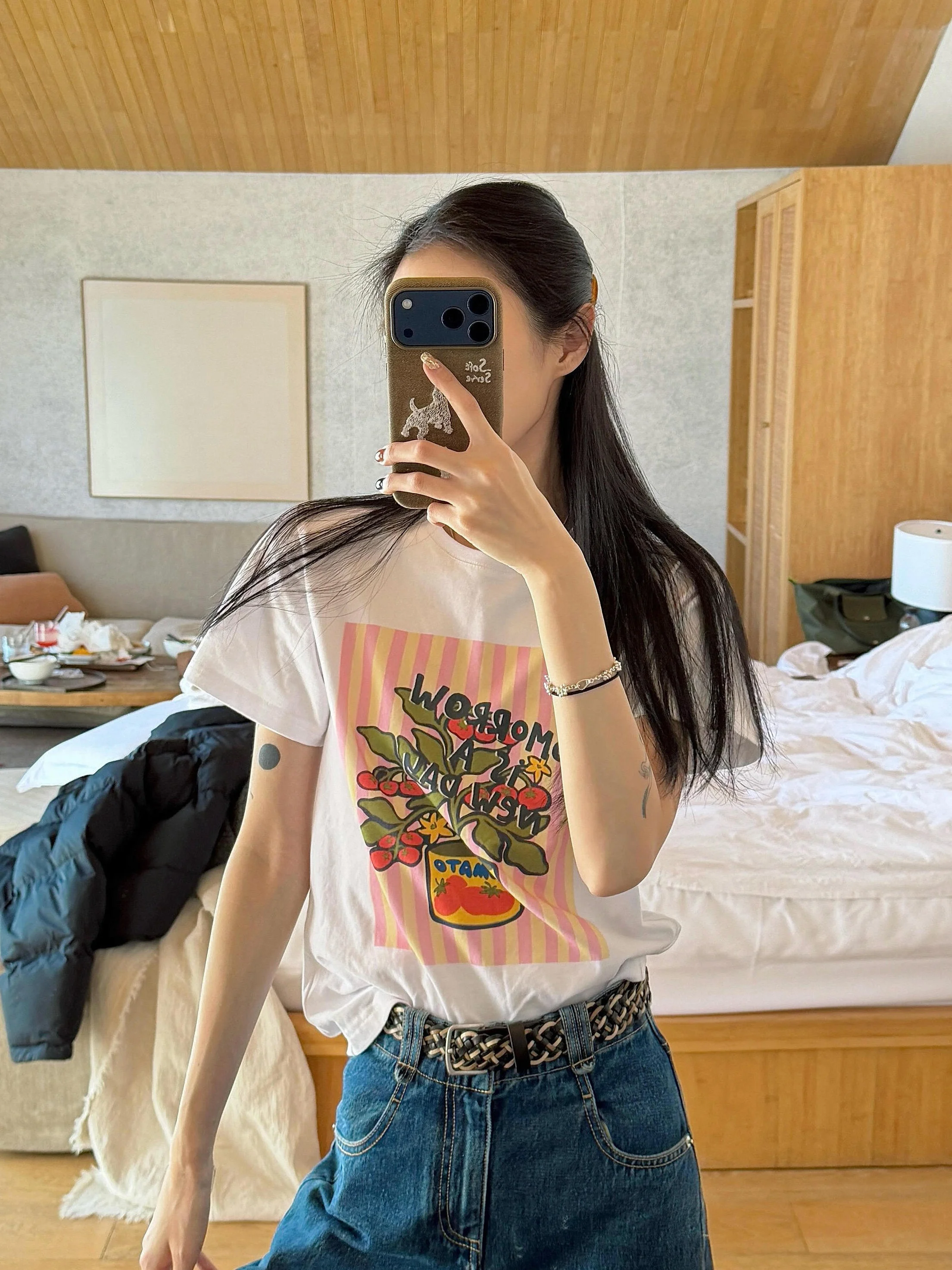 East Today Hand-Pai…