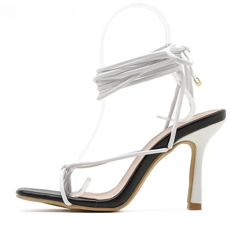 Aneikeh موضة ساحة تو كعب رقيقة الصليب تعادل الصنادل جديد مثير الدانتيل يصل النساء Arty أحذية عالية الكعب 9 سنتيمتر أسود أبيض حجم 35-42