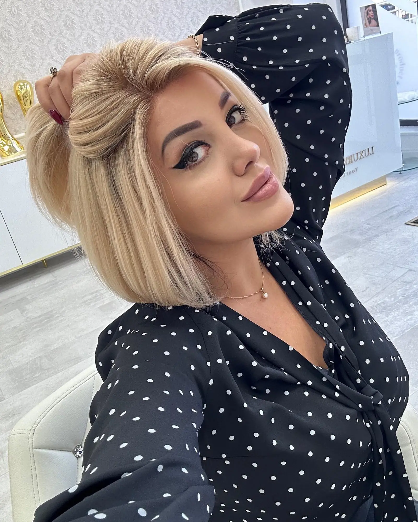 أومبير أشقر فاتح بيروكات صناعية تسليط الضوء على بوب الطبيعي مستقيم غلويليس 13*4 HD الدانتيل الشفاف الباروكات ألياف مقاومة للحرارة