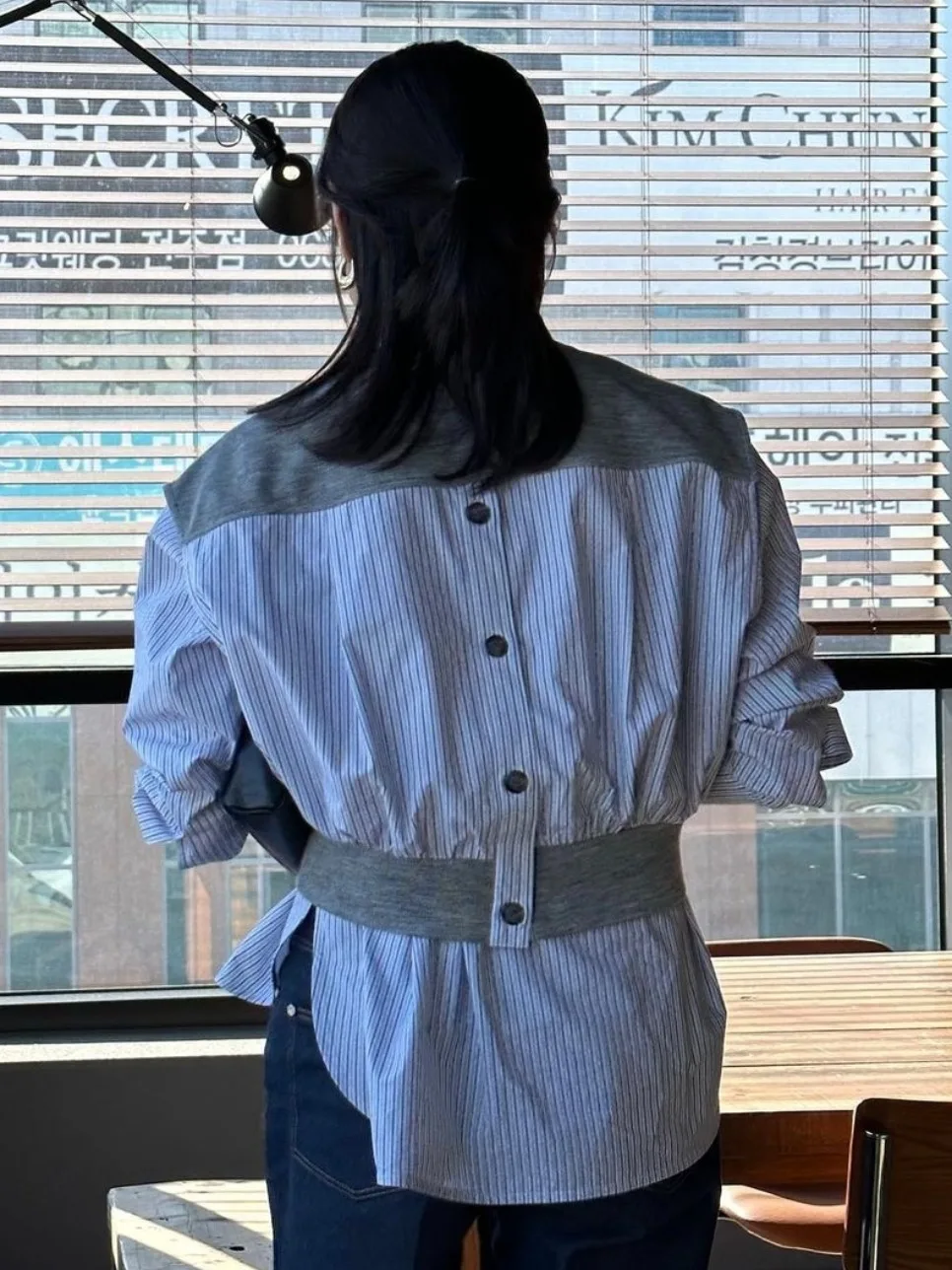 

Chic Early Autumn Ba Single Button Long Sve Striped irt Women's Knot Top Casual Sle round Ne oulder Pad irt