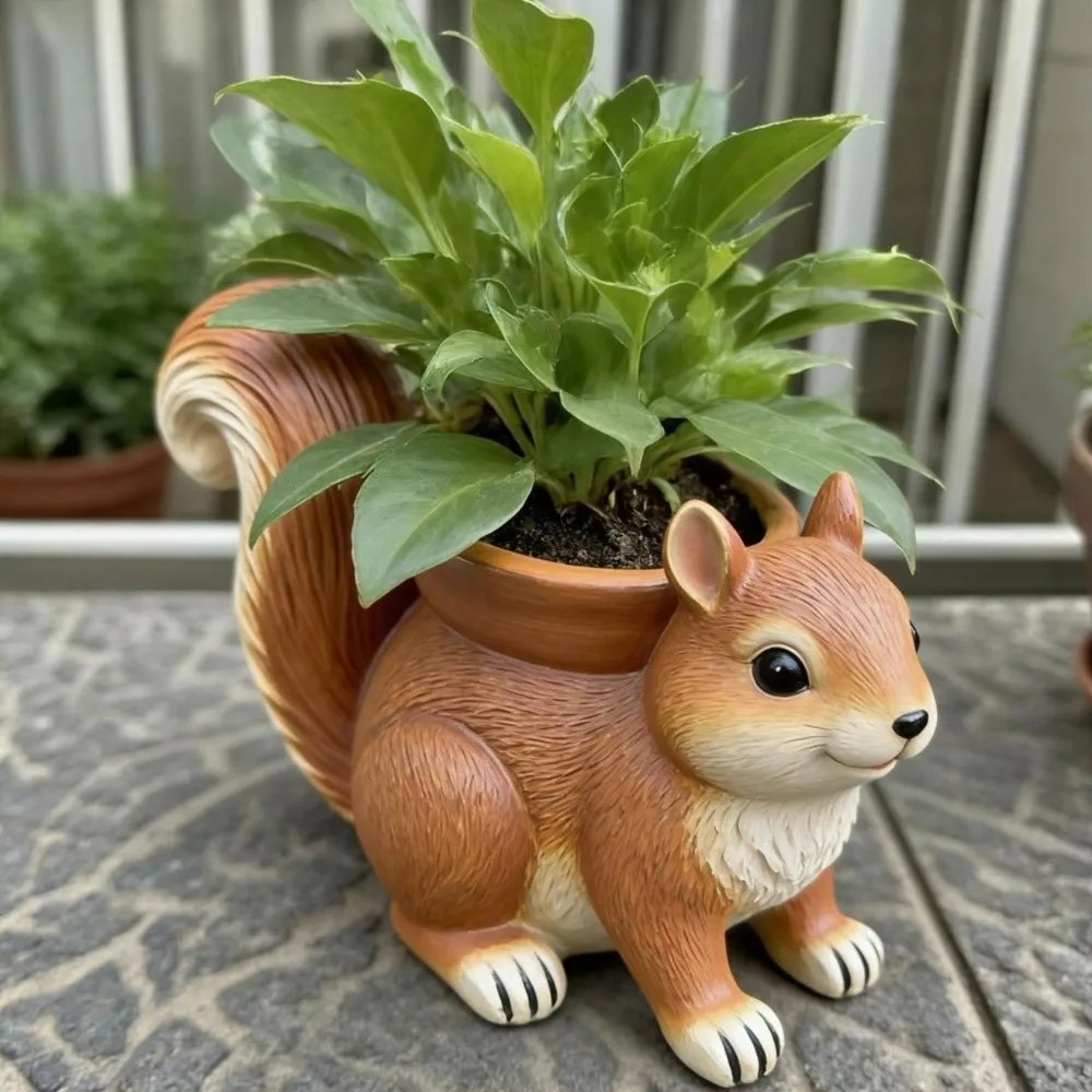 Creative Resin Squirrel Succulent Flowerpot Cute Handmade Desktop Storage Box Squirrel Ornament Pen Holder Office Desktop