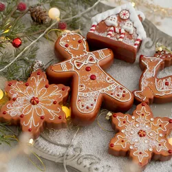 Snowflake Elk Christmas Tree gingerbread Man Ornaments Hanging Pendant Resin Crafts 2024 New Year Xmas Decor Party Decoration