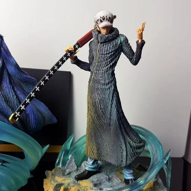 جديد أنيمي قطعة واحدة شخصيات القانون Trafalgar D قانون المياه الشكل تمثال جمع تمثال مكتب الديكور ألعاب أطفال هدايا عيد الميلاد