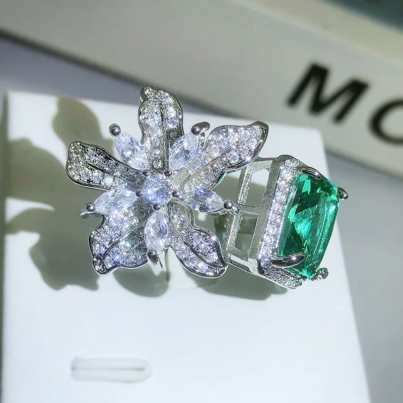 Exquisite kwadratowy kwiat panie pierścień otwierający 925 znaczek moda pełny zestaw diamentów zielony cyrkon pierścień wesele prezent