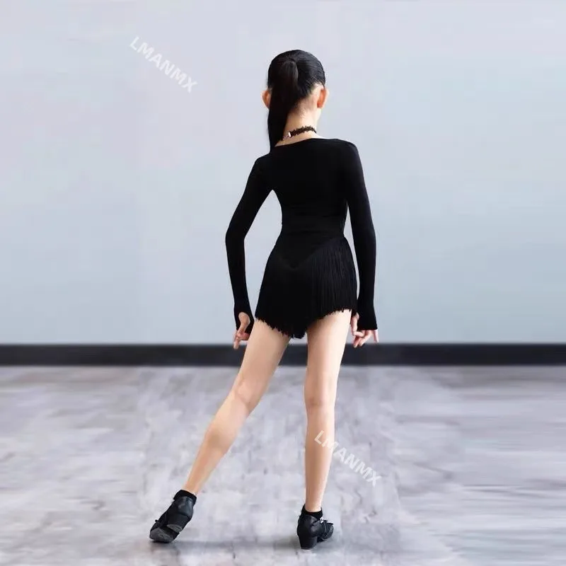 ラテンダンス衣装、女性ダンストレーニングスキルジャンプスーツ、長袖タッセルスカート、子供用黒クラスセット
